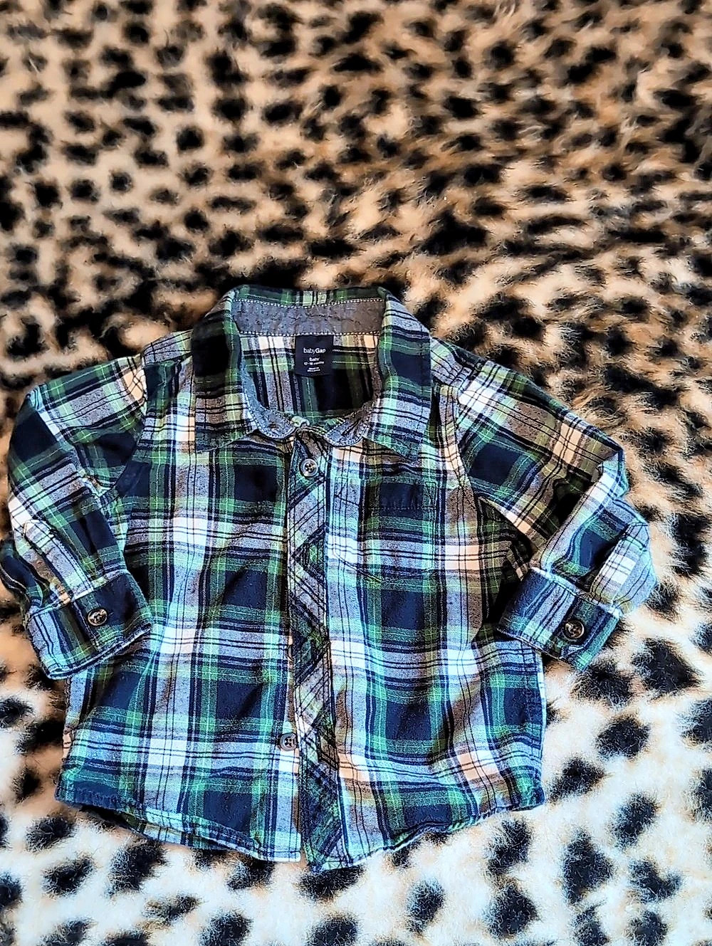 babyGap Baby Plaid Button Down Green & Blue 12-18 Months